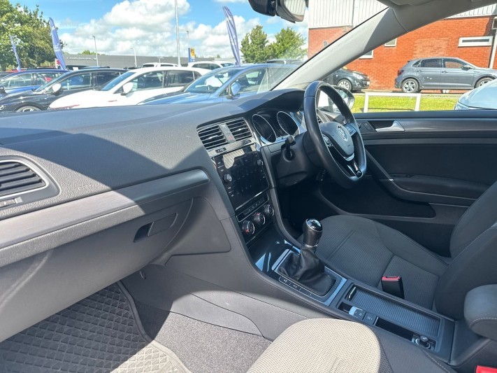 2019 (19) VOLKSWAGEN GOLF 1.5 TSI EVO 150 Match 5dr 5520619