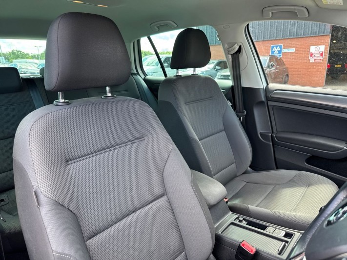 2019 (19) VOLKSWAGEN GOLF 1.5 TSI EVO 150 Match 5dr 5520593