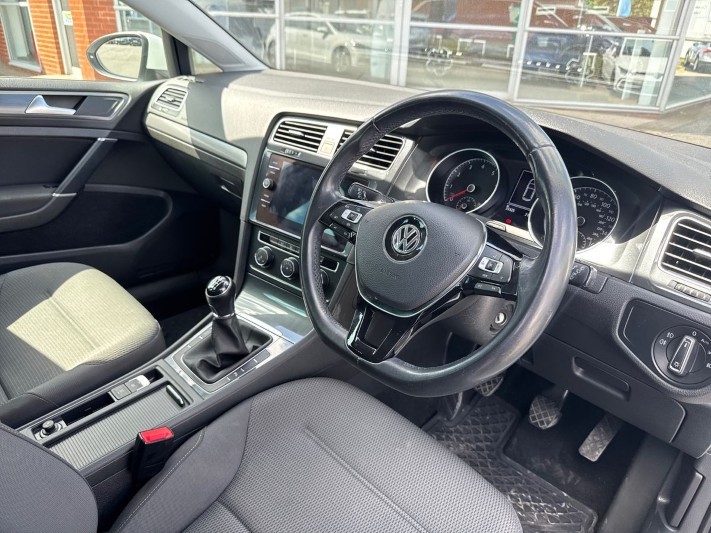 2019 (19) VOLKSWAGEN GOLF 1.5 TSI EVO 150 Match 5dr 5520595