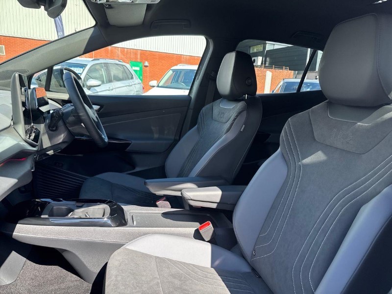 2026 (26) VOLKSWAGEN ID.4 210kW Match Pro 77kWh 5dr Auto 5570829