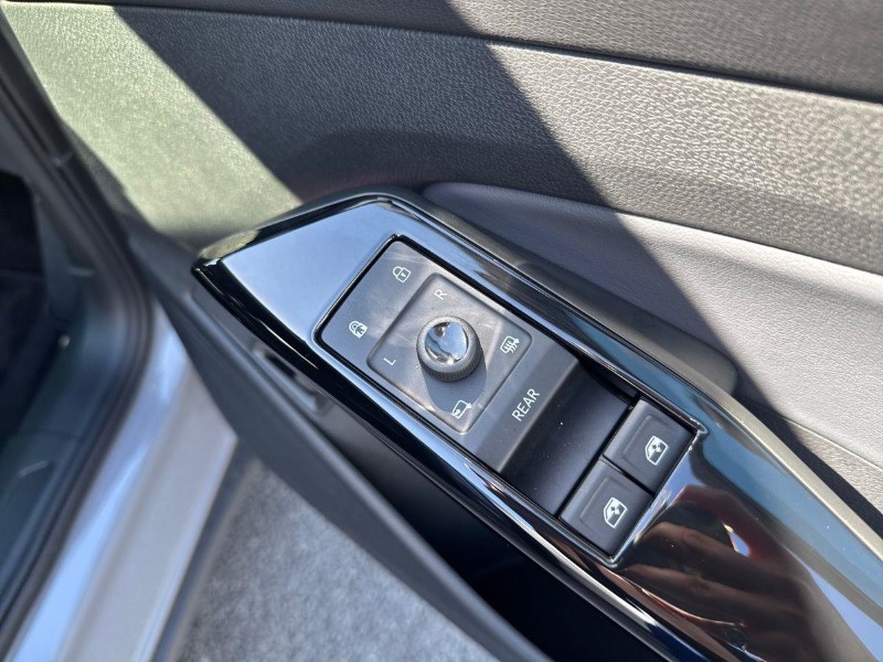 2026 (26) VOLKSWAGEN ID.4 210kW Match Pro 77kWh 5dr Auto 5570809