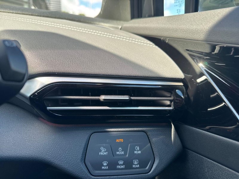 2026 (26) VOLKSWAGEN ID.4 210kW Match Pro 77kWh 5dr Auto 5570825