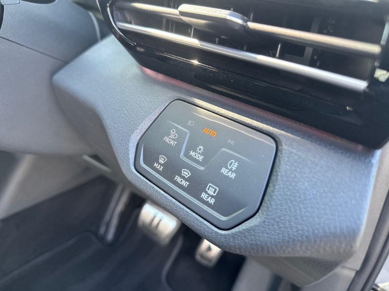 2026 (26) VOLKSWAGEN ID.4 210kW Match Pro 77kWh 5dr Auto 5570855