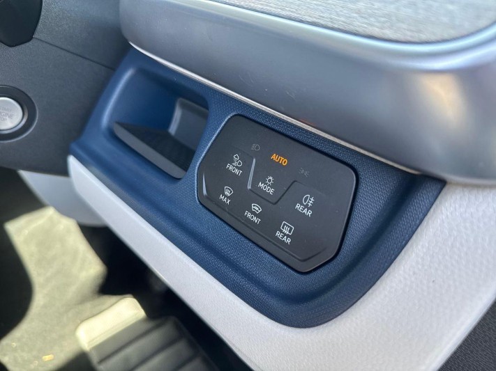 2024 (24) VOLKSWAGEN ID. BUZZ 150kW Style Pro 77kWh 5dr Auto 5546485