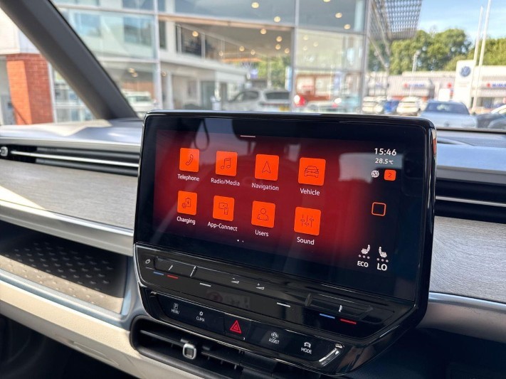 2024 (24) VOLKSWAGEN ID. BUZZ 150kW Style Pro 77kWh 5dr Auto 5546444