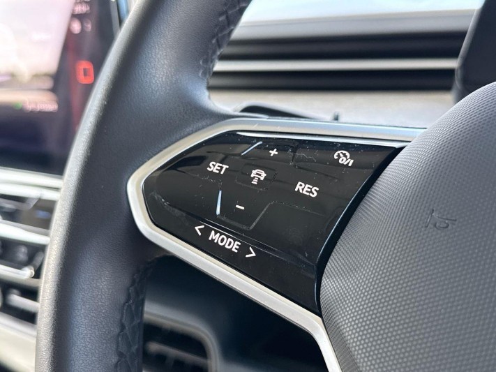 2024 (24) VOLKSWAGEN ID. BUZZ 150kW Style Pro 77kWh 5dr Auto 5546440