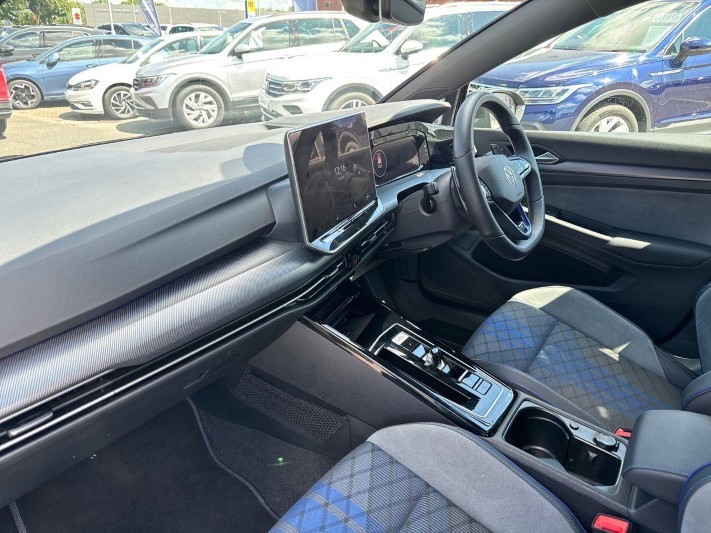 2025 (74) VOLKSWAGEN GOLF 2.0 TSI 333 R Black Edition 4Motion 5dr DSG