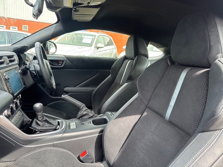 2023 (73) TOYOTA GR86 2.4 D-4S 2dr Auto 5511139