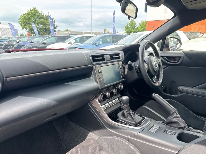 2023 (73) TOYOTA GR86 2.4 D-4S 2dr Auto 5511140