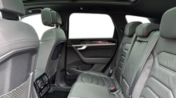 2021 (21) VOLKSWAGEN TOUAREG 3.0 V6 TDI 4Motion 231 R-Line Tech 5dr Tip Auto 5533897