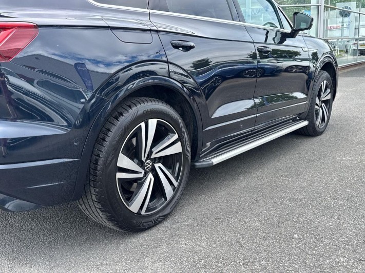2021 (21) VOLKSWAGEN TOUAREG 3.0 V6 TDI 4Motion 231 R-Line Tech 5dr Tip Auto 5533934