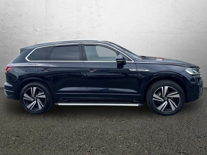 2021 (21) VOLKSWAGEN TOUAREG 3.0 V6 TDI 4Motion 231 R-Line Tech 5dr Tip Auto 5533898