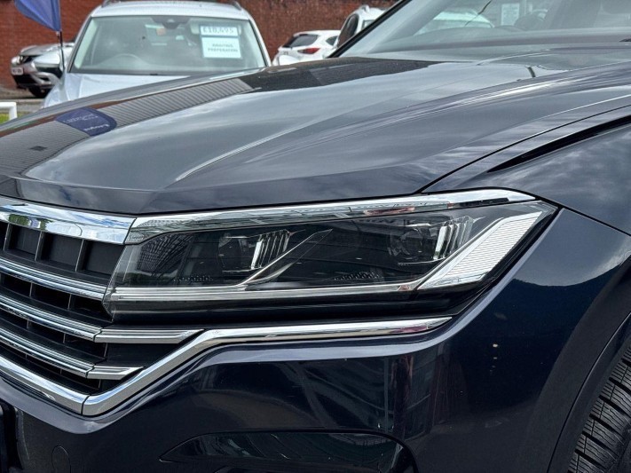 2021 (21) VOLKSWAGEN TOUAREG 3.0 V6 TDI 4Motion 231 R-Line Tech 5dr Tip Auto 5533935