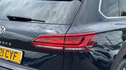 2021 (21) VOLKSWAGEN TOUAREG 3.0 V6 TDI 4Motion 231 R-Line Tech 5dr Tip Auto 5533938