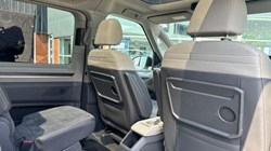 2024 (74) VOLKSWAGEN MULTIVAN 1.4 TSI eHybrid Style 5dr LWB DSG 5538048