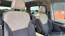2024 (74) VOLKSWAGEN MULTIVAN 1.4 TSI eHybrid Style 5dr LWB DSG 5538009