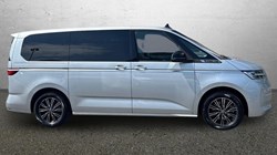 2024 (74) VOLKSWAGEN MULTIVAN 1.4 TSI eHybrid Style 5dr LWB DSG 5537996