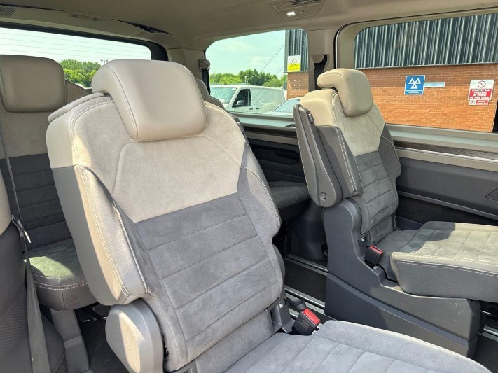 2024 (74) VOLKSWAGEN MULTIVAN 1.4 TSI eHybrid Style 5dr LWB DSG 5538025