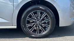 2024 (74) VOLKSWAGEN MULTIVAN 1.4 TSI eHybrid Style 5dr LWB DSG 5537999