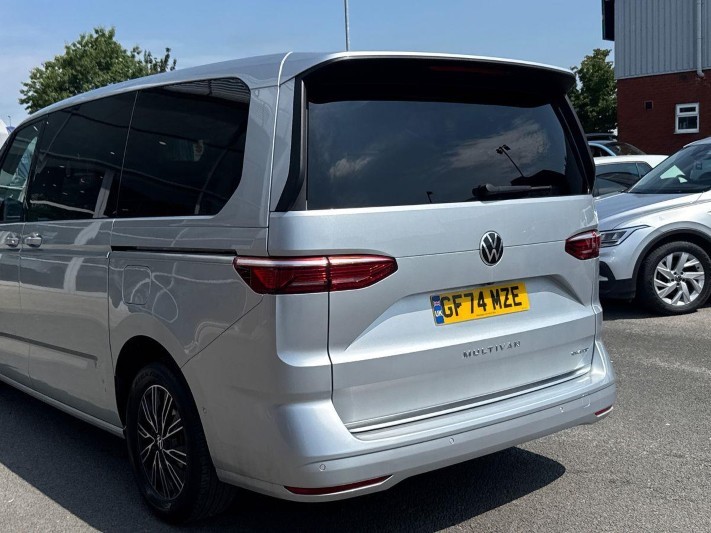 2024 (74) VOLKSWAGEN MULTIVAN 1.4 TSI eHybrid Style 5dr LWB DSG 5538037