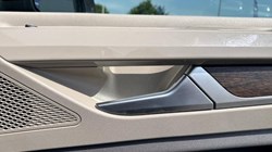2024 (74) VOLKSWAGEN MULTIVAN 1.4 TSI eHybrid Style 5dr LWB DSG 5538058