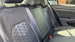 2025 (25) VOLKSWAGEN GOLF 1.5 eTSI 150 R-Line 5dr DSG 5570624