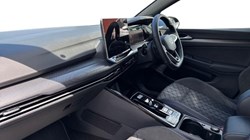 2025 (25) VOLKSWAGEN GOLF 1.5 eTSI 150 R-Line 5dr DSG 5570591