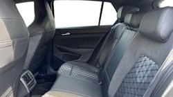 2025 (25) VOLKSWAGEN GOLF 1.5 eTSI 150 R-Line 5dr DSG 5570597
