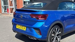 2023 (23) VOLKSWAGEN T-ROC 1.5 TSI R-Line 2dr 5544062