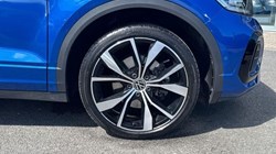 2023 (23) VOLKSWAGEN T-ROC 1.5 TSI R-Line 2dr 5544024