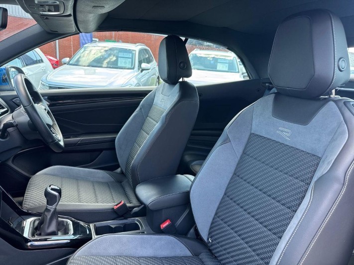 2023 (23) VOLKSWAGEN T-ROC 1.5 TSI R-Line 2dr 5544051