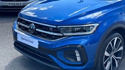 2023 (23) VOLKSWAGEN T-ROC 1.5 TSI R-Line 2dr 5544060