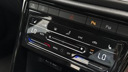 2023 (73) VOLKSWAGEN T-ROC 1.5 TSI R-Line 5dr 5538262