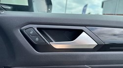 2023 (73) VOLKSWAGEN T-ROC 1.5 TSI R-Line 5dr 5538297