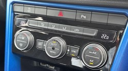 2019 (69) VOLKSWAGEN T-ROC 1.5 TSI EVO Design 5dr DSG 5540890