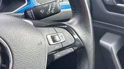 2019 (69) VOLKSWAGEN T-ROC 1.5 TSI EVO Design 5dr DSG 5540883