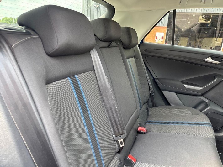 2019 (69) VOLKSWAGEN T-ROC 1.5 TSI EVO Design 5dr DSG 5540896