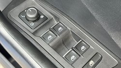 2019 (69) VOLKSWAGEN T-ROC 1.5 TSI EVO Design 5dr DSG 5540877