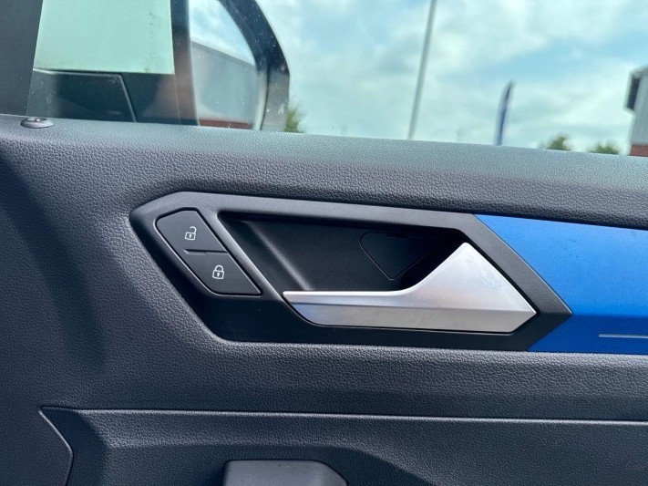 2019 (69) VOLKSWAGEN T-ROC 1.5 TSI EVO Design 5dr DSG 5540923