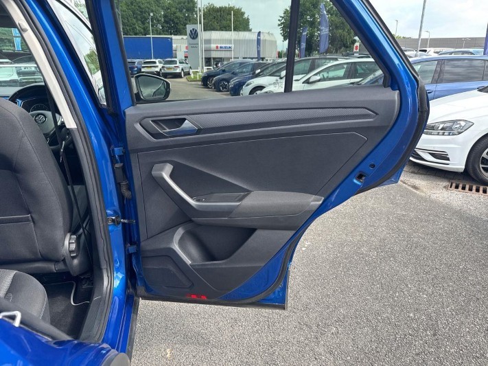 2019 (69) VOLKSWAGEN T-ROC 1.5 TSI EVO Design 5dr DSG 5540920