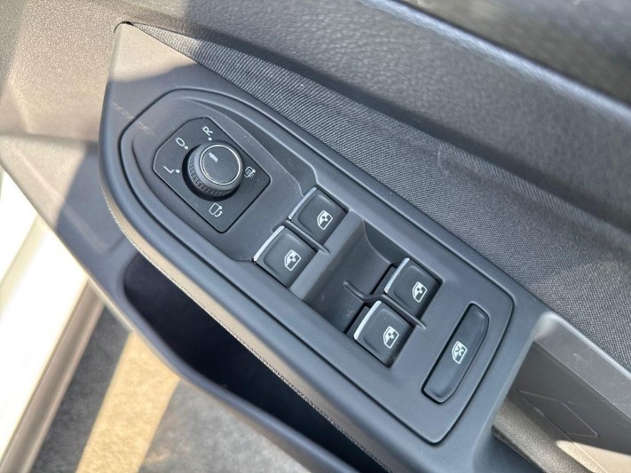 2022 (22) VOLKSWAGEN GOLF 2.0 TSI GTI 5dr DSG 5551022