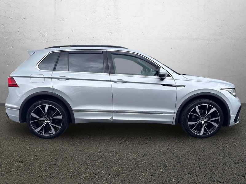 2023 (23) VOLKSWAGEN TIGUAN 1.5 TSI 150 R-Line 5dr DSG 5715889