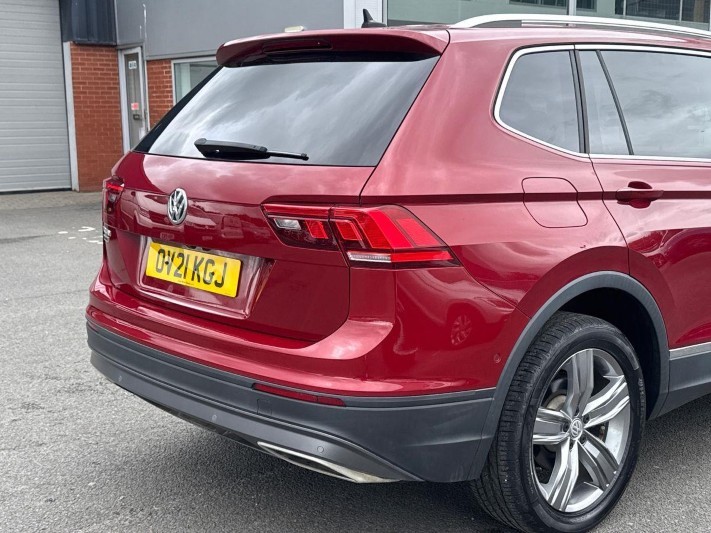 2021 (21) VOLKSWAGEN TIGUAN ALLSPACE 2.0 TDI Match 5dr DSG 5565420