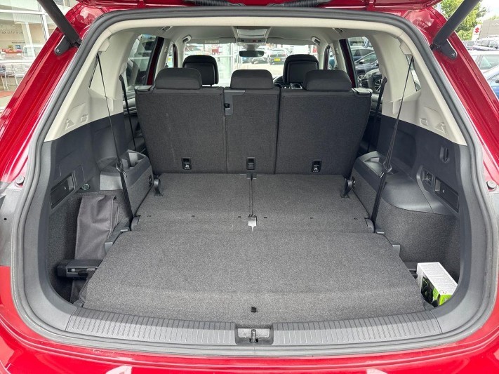 2021 (21) VOLKSWAGEN TIGUAN ALLSPACE 2.0 TDI Match 5dr DSG 5565411