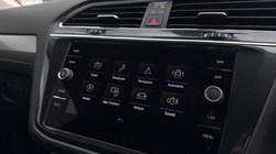 2021 (21) VOLKSWAGEN TIGUAN ALLSPACE 2.0 TDI Match 5dr DSG 5565399