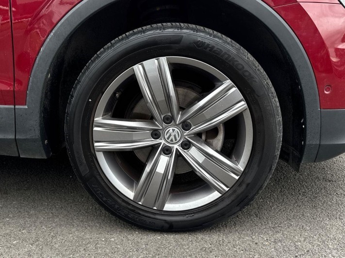 2021 (21) VOLKSWAGEN TIGUAN ALLSPACE 2.0 TDI Match 5dr DSG 5565379