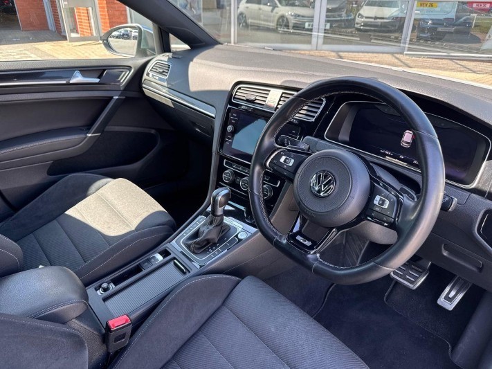 2022 (72) VOLKSWAGEN GOLF 2.0 TSI 300 R 5dr 4MOTION DSG 5545737