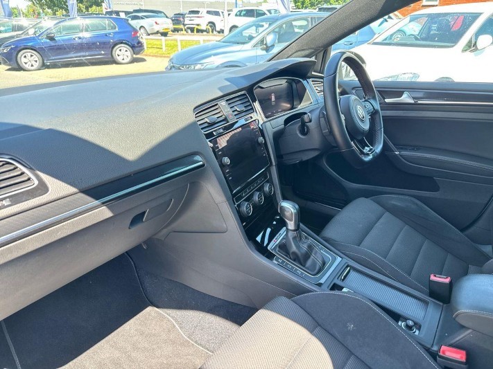 2022 (72) VOLKSWAGEN GOLF 2.0 TSI 300 R 5dr 4MOTION DSG 5545761