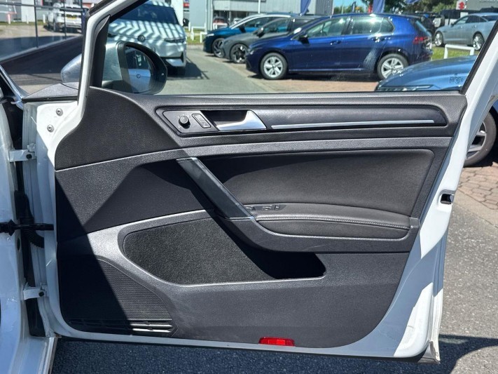 2022 (72) VOLKSWAGEN GOLF 2.0 TSI 300 R 5dr 4MOTION DSG 5545738