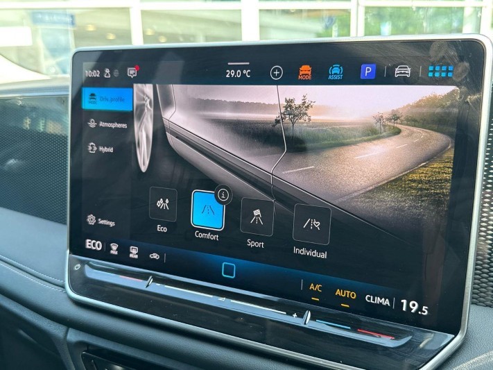 2025 (75) VOLKSWAGEN TIGUAN 1.5 TSI eHybrid Match 5dr DSG 5551495